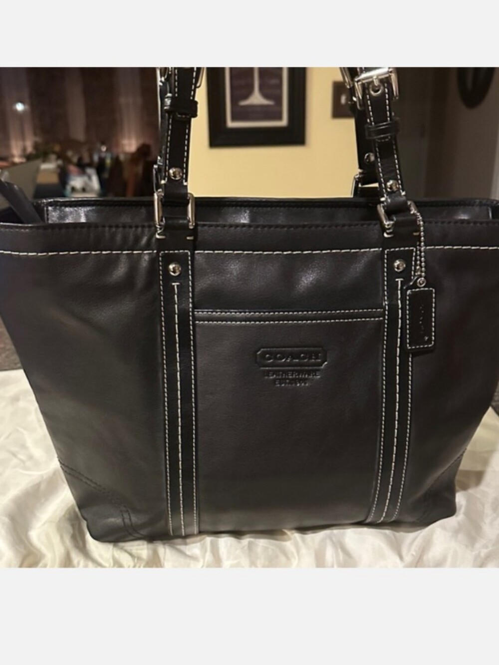 Coach Black Leather Tote Bag with Contrast Stitching F13098 LIKE NEW